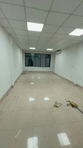 Cho thuê nhà MP Trần Vỹ, Mai Dịch Cầu Giấy 65M x 7T THANG MÁY, KD TỐT giá 40tr