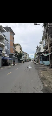 BÁN NHÀ MẶT TIỀN NGUYỄN CHÍ THANH QUẬN 11 132M2 3 TẦNG 23 TỶ KINH DOANH ĐỈNH