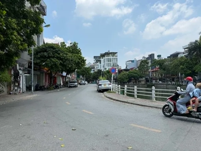 Bán Đất 62m² thổ cư 62m² giá 10.2 tỷ tại Phường Phúc Lợi Hà Nội