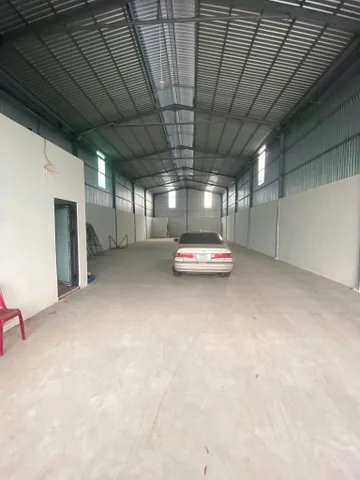 THUÊ KHO 300M² + BÃI 100M² NHÁNH VÕ VĂN KIỆT – ĐƯỜNG RỘNG XE LỚN