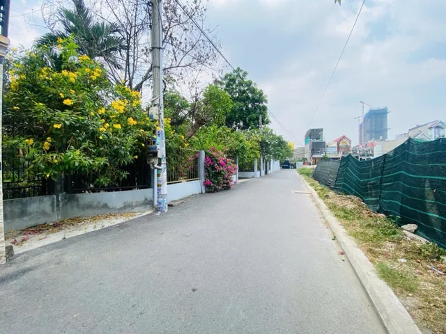 Bán Nhà riêng 83m² thổ cư 2m² giá 4.8 tỷ tại Đường Nguyễn Thị Chạy Phường Tân Đông Hiệp Thành phố Dĩ An Bình Dương