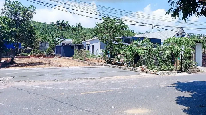 06.2026.Bán lô đất 122m² . đường nhựa 15m. giá 2.45 tỷ tại Liên Khê,Phường Lưu Kiếm Hải Phòng. liên hệ 0362558882
