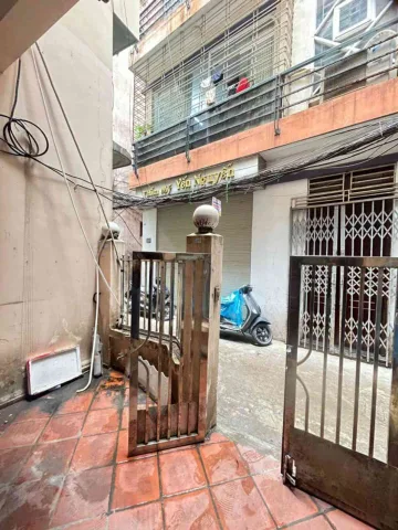 Bán Nhà riêng 48m² thổ cư 48m² giá 12.8 tỷ tại Đường La Thành Phường Ô Chợ Dừa Quận Đống Đa Hà Nội