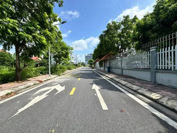 Đất mặt đường nhựa chung cư Lương Quán, Nam Sơn, An Dương -  giá chỉ 36tr/m2 - LH 0398787284