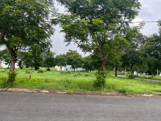 Bán Đất 1548m² ngang 7.2m giá đẹp 4.339 tỷ tại Đường Số 4 Phường 6 Thành phố Tân An