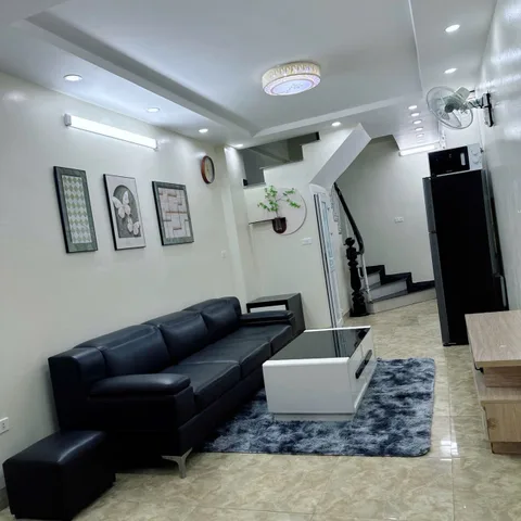 Cho thuê nhà ngõ 8 Lê Quang Đạo, Phú Đô quận Nam Từ Liêm 35M x 5T ĐẸP, FULL ĐỒ giá 14 triệu