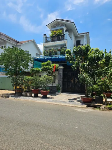 🏡🔥 **BÁN GẤP BIỆT THỰ KDC KHANG ĐIỀN – MẶT TIỀN ĐƯỜNG 20, PHƯỚC LONG B, TP. THỦ ĐỨC** 🔥🏡