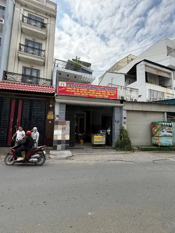 Bán nhà 1 trệt 1 lầu mặt tiền đường số 12, Phường Trường Thọ