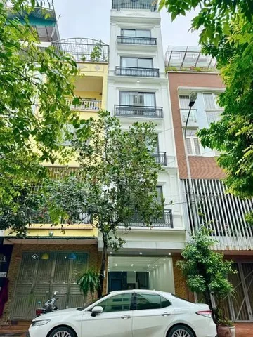 Mặt phố Thịnh Liệt, Hoàng Mai, 6 tầng thang máy, ô tô vào nhà, kinh doanh sầm uất, 53m2, 17.9 tỷ