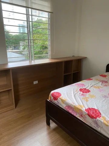 Cho thuê nhà 2 tầng Tuệ Tĩnh, trung tâm thành phố Nha Trang, - Cách Biển 250m, đầy đủ nội thất
