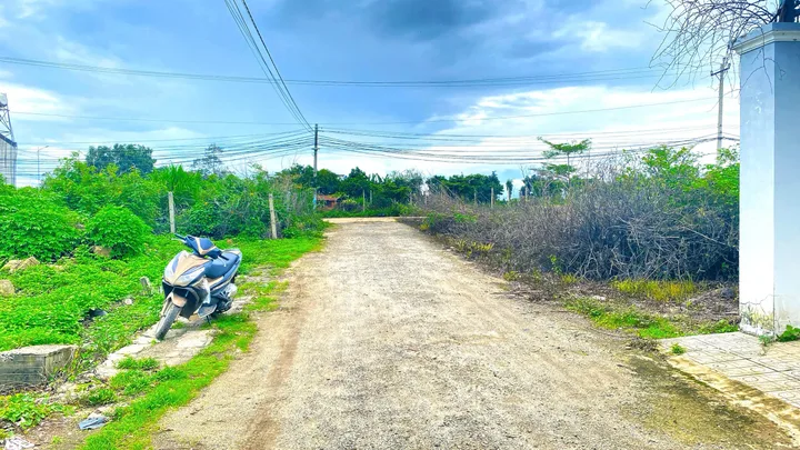 Bán Đất 173m² thổ cư 70m² giá 850 triệu tại Xã Đức Trọng Lâm Đồng
