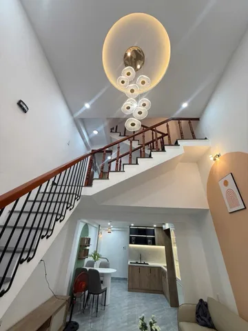 BÁN NHÀ ĐẸP KIỆT PHẠM NHỮ TĂNG - 4 TẦNG FULL NỘI THẤT DỌN VÀO Ở NGAY  - GẦN HÀ HUY TẬP- CÁCH ĐƯỜNG CHỈ 20M - Ô TÔ ĐẬU ĐỖ GẦN NHÀ - GIÁ CHỈ 3.X TỶ