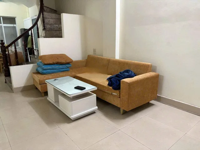 Cho thuê nhà  Đặng Xuân Bảng -Phường Định Công 40M² 4 Tầng 4 Ngủ, Full Nội Thất - Giá Thuê 12tr