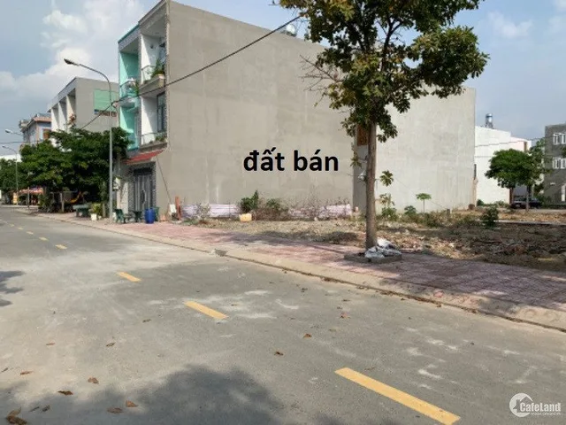 Bán Đất thổ cư 100m² tại Xã Hòa Lạc Hà Nội mặt tiền 6 m vuông vắn. Giá 45 triệu/m2