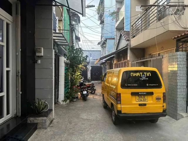 Bán Nhà riêng 52m² thổ cư 52m² giá 7.9 tỷ tại Đường Bùi Đình Tuý Phường 24 Quận Bình Thạnh TP. Hồ Chí Minh