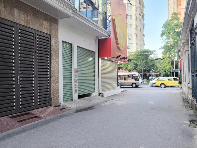 Cho thuê Nhà riêng 70m² giá 27 triệu/ tháng tại Đường Nguyễn Hoàng, Mỹ Đình. Phù hợp làm Văn Phòng, Công Ty