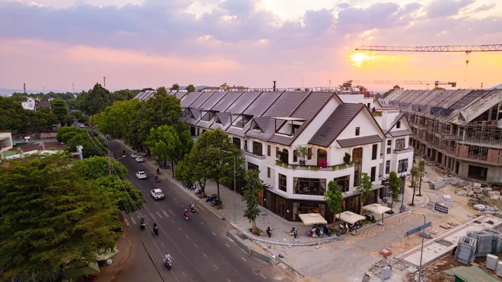 Nhà phố EcoPalace - Shophouse ngay tại trung tâm BMT