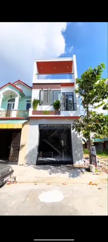 Bán 1 trệt 1 lầu tại Đường Tân Hiệp 17 Phường Tân Hiệp TP. Hồ Chí Minh - giá 2 tỷ 6