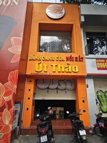 Top nhà vị trí Kim Cương 4 x 17m 1 trệt 2 lầu Hồ Tùng Mậu Q1 TP.HCM