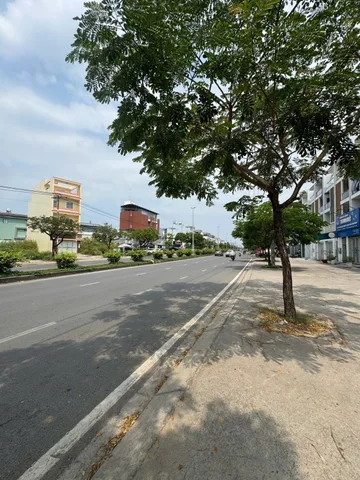 Bán Nhà riêng 100m² thổ cư 100m² giá 16 tỷ tại Xã Bình Hưng Huyện Bình Chánh TP. Hồ Chí Minh