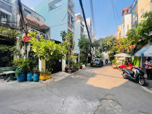 NHÀ 4 TẦNG TÔ HIẾN THÀNH – TRUNG TÂM QUẬN 10 – KHU VẠN HẠNH MALL – CHỈ 11.7 TỶ