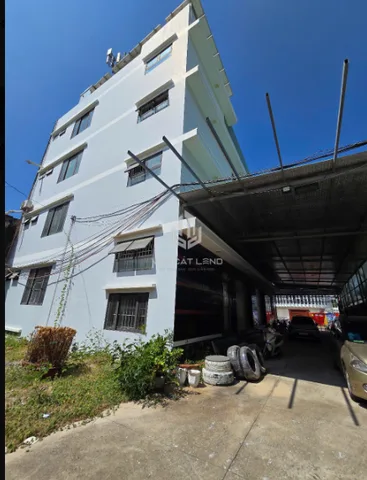 🔥 SIÊU TÒA NHÀ MẶT TIỀN NGUYỄN HỮU CẢNH – TỔNG DIỆN TÍCH SÀN KHỦNG 1.200M² – KẾT CẤU 1 HẦM 4 TẦNG CÓ SẴN THANG MÁY & ĐIỆN NĂNG LƯỢNG MẶT TRỜI GIÁ 90 TRIỆU! 🔥