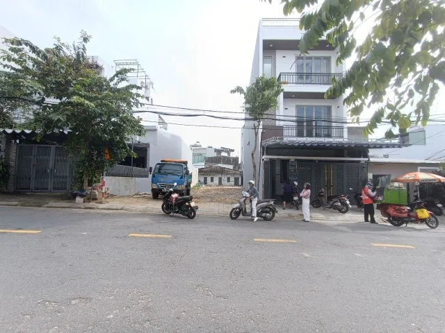 VỊ TRÍ ĐẸP, THANH KHOẢN TỐT LÔ ĐẤT 98m2  ĐƯỜNG 10M5 LÝ NHẬT QUANG- SƠN TRÀ  95