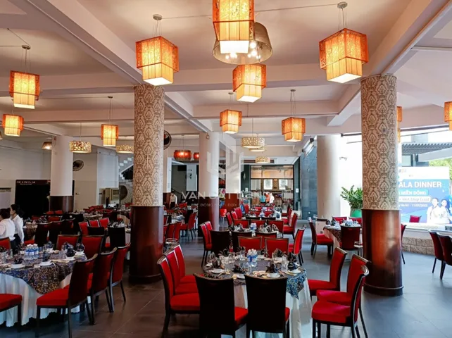 🔥 SIÊU PHẨM TẦNG TRỆT NHÀ HÀNG VIP >1.400M² MẶT TIỀN BIỂN TRẦN PHÚ (P.1) – FULL TOÀN BỘ ĐỒ ĐẠC TỪ A-Z – CHÌA KHÓA TRAO TAY VÀO LÀ BÁN NGAY GIÁ 150 TRIỆU! 🔥