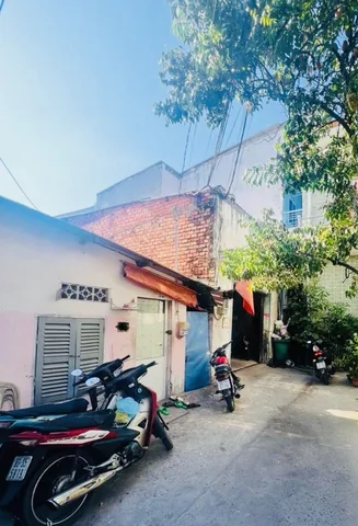BÁN Đ.Ấ.T TẶNG NHÀ TRƯƠNG ĐÌNH HỘI-P.PHÚ ĐỊNH-ÔTÔ ĐỖ CỬA-DT 80M2,CHỈ 5TỶ70(QT51)