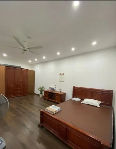 Bán Nhà riêng 43m² 4t giá 7.5 tỷ tại Đường Khương Trung Phường Ô Chợ Dừa Hà Nội
Lh:0377224604