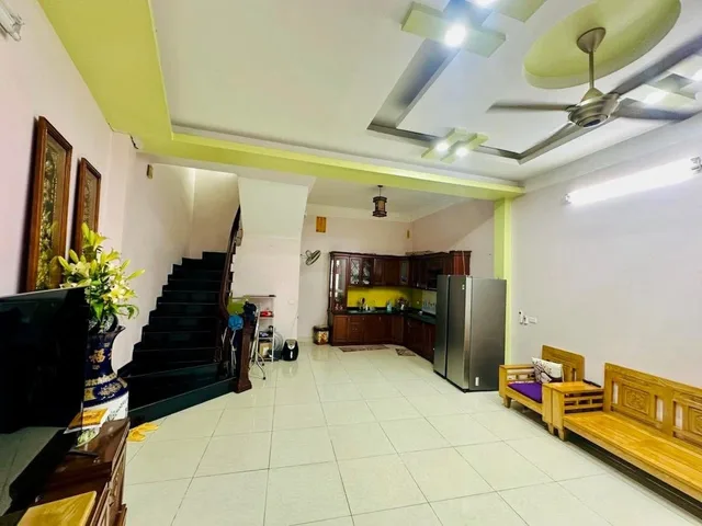 🏡 BÁN NHÀ PHÚ MỸ – MỸ ĐÌNH, NAM TỪ LIÊM | 66M² x 4 TẦNG | 4 PHÒNG NGỦ | CÁCH Ô TÔ 10M | GẦN HỒ ĐIỀU HÒA | SỔ ĐỎ NỞ HẬU | GIÁ 13,5 TỶ

📞 Liên hệ xem nhà: 0982318676