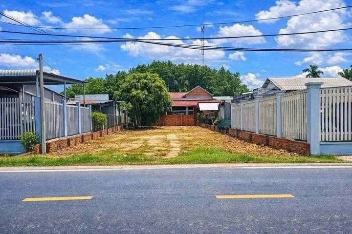 Bán Đất 250m² thổ cư 100m² giá 890 triệu tại đường 7B Thị trấn Lai Uyên Huyện Bàu Bàng Bình Dương
