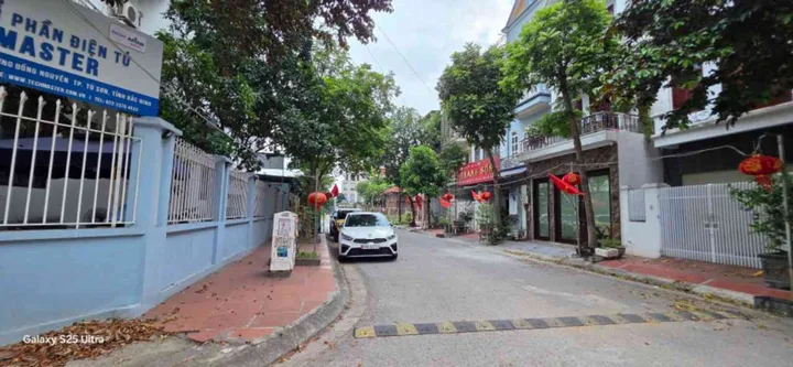 Bán Nhà riêng 100m² thổ cư 100m² giá 12.1 tỷ tại Xã Thạch Thất Hà Nội