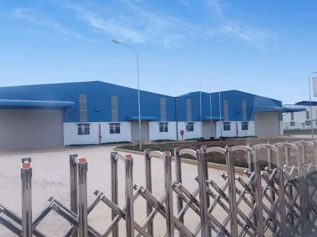 Cho thuê Kho Xưởng. DT 500m2, 1000m2, 1500m2, 2000m2....đến 100.000m2 tại Văn Giang