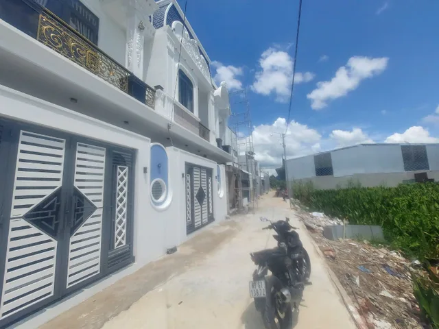Bán Đất đối diện bệnh viện nhi đồng 
. Tổng diện tích 304m² giá 2.88 tỷ tại Đường Nguyễn Văn Cừ Phường Long Tuyền Quận Bình Thuỷ Cần Thơ