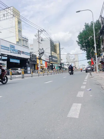 Bán Nhà riêng 138m² thổ cư 138m² giá 12 tỷ tại Phường Bình Thuận Quận 7 TP. Hồ Chí Minh