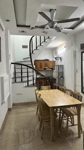 Cho thuê Nhà riêng 35m² giá 11.5 triệu/ tháng Ngõ  160 Lạc Long Quân - Quận Tây Hồ Hà Nội