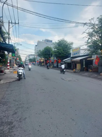 BÁN MTKD SẦM UẤT KHU HOT, NGAY HOÀNG BẬT ĐẠT - GẦN 110M2, 5 TẦNG, NGANG GẦN 5M - HƠN 14T