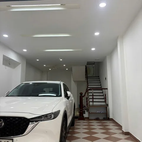 Cho thuê Nhà riêng ngõ 26 Đỗ Quang, Cầu Giấy 60M x 5T Ô TÔ, PCCC giá 35 triệu