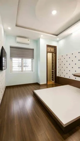 ✅ Bán Nhà Phố Giáp Nhất, Hàng Xóm Royal, Ngõ Ba Gác Tránh, DT 27m2, 5 Tầng, Giá 7.4 Tỷ