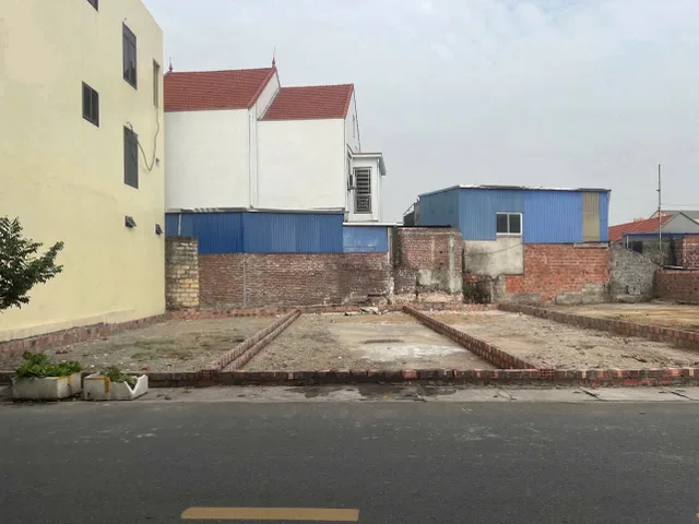 Bán Đất 66m²  giá 2.45 tỷ tại Kiền Bái, Thuỷ Nguyên Hải Phòng.l/h:076.231.9990 em Thuý