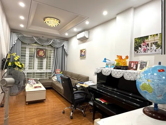 Bán Nhà riêng 38m² thổ cư 38m² giá 13.9 tỷ tại Phường Quang Trung Quận Đống Đa Hà Nội