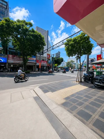 Hơn 3 tỷ có nhà Hẻm Xe Hơi, 3 tầng Q10, Lê Hồng Phong thông Điện Biên Phủ