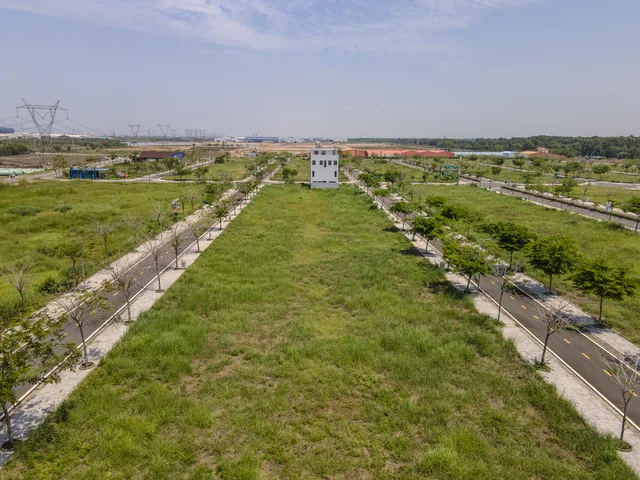 Bán Đất 90m2, 100% thổ cư tại Đường Trần Văn Giàu Xã Đức Hòa Đông Huyện Đức Hòa Long An