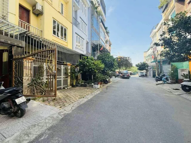 BÁN CĂN _ LK  VĂN KHÊ _ HÀ ĐÔNG | 83m² _ 5 TẦNG _ 24.5 TỶ