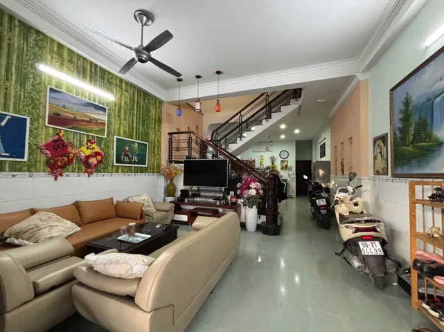 Bán Nhà 2 tầng, DT 112m², ô tô ngủ trong nhà, đường Đình Phong Phú, Phường Tăng Nhơn Phú TP. Hồ Chí Minh, chỉ 8.9 tỷ