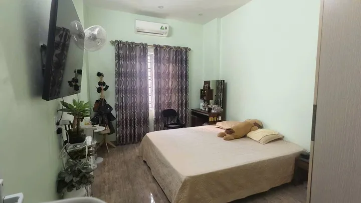 Bán Nhà 4 tầng Trại Chuối, Thượng Lý, Hồng Bàng cách Bãi Sậy 50m – ngõ 4m, giá 3,3 tỷ