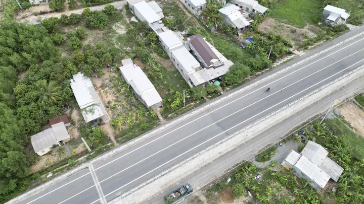 Đất mặt tiền Hương lộ 4 đường ô tô ngay khu dân cư giá tốt đầu tư chỉ hơn 500 triệu