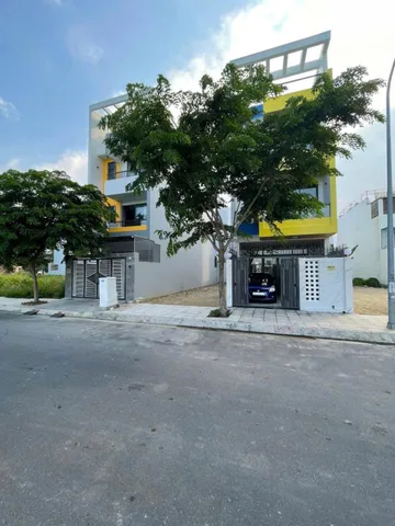 Bán nhà 3 tầng 1 tum KĐT An Bình Tân phường Nam Nha Trang cực đẹp