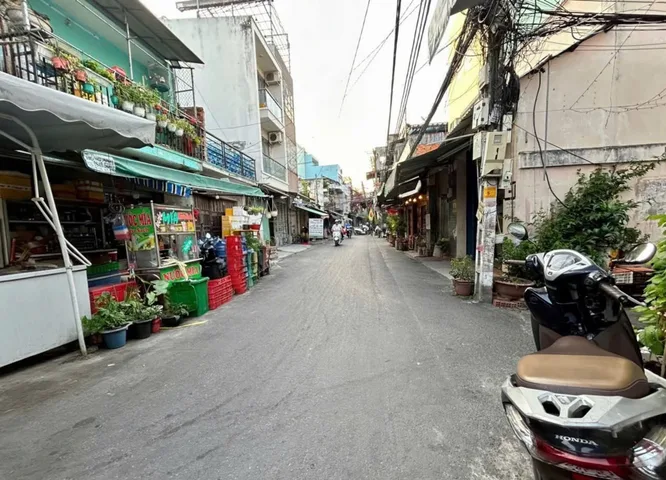 Bán Nhà riêng 44m² thổ cư 44m² giá 4.5 tỷ tại Phường 02 Quận 8 TP. Hồ Chí Minh